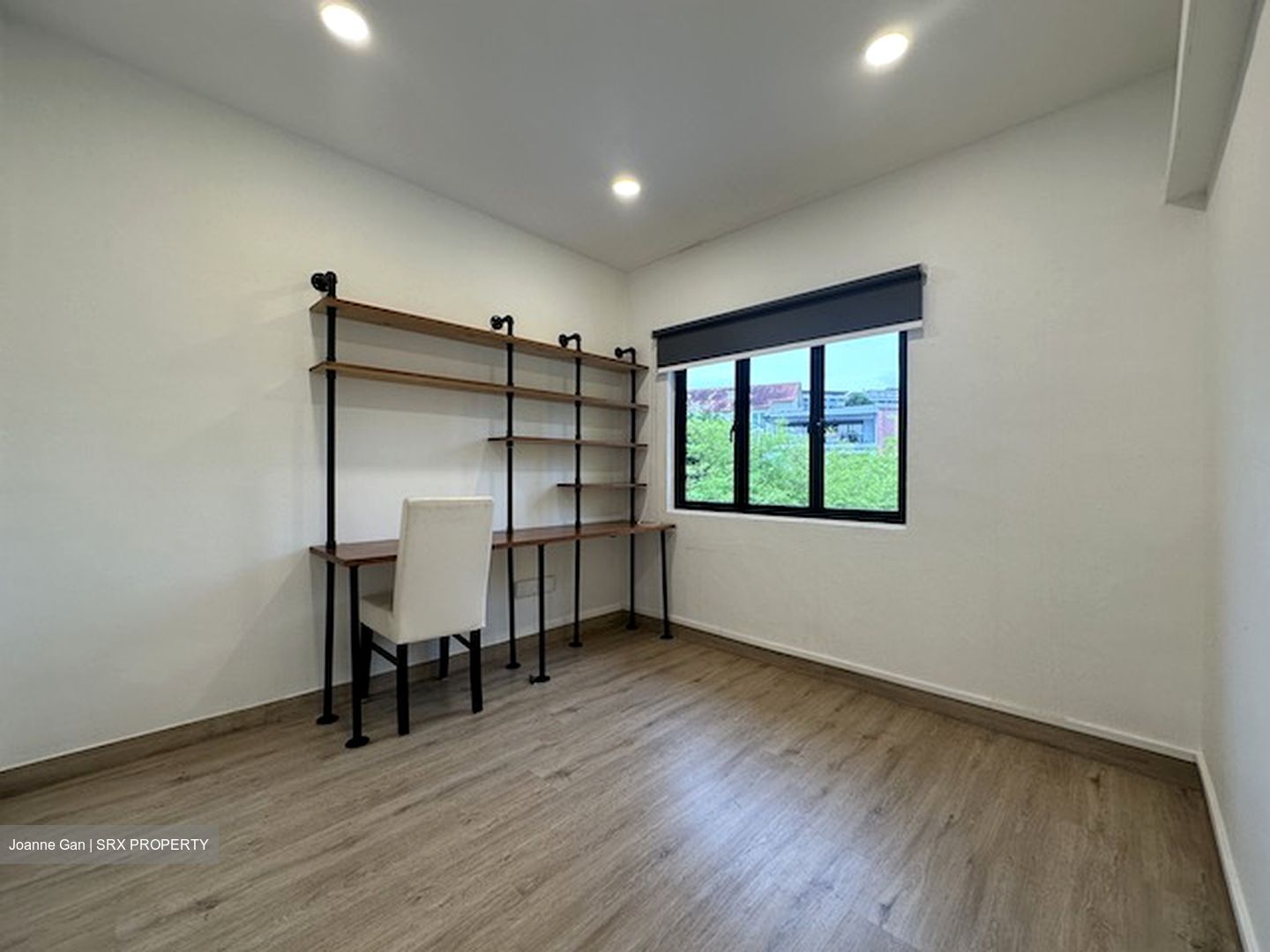 Serangoon Park (D13), Terrace #559196351